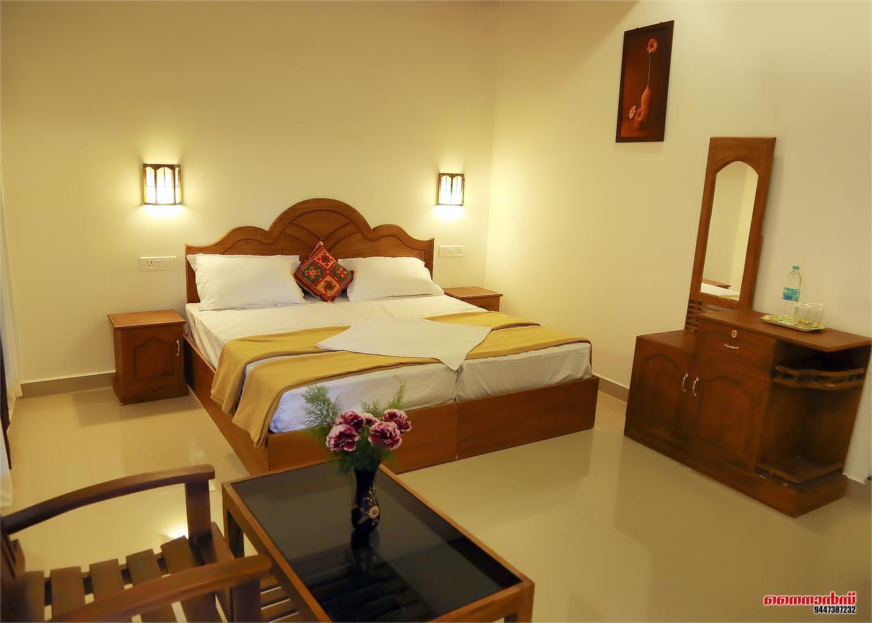 Holiday Villa Текади Екстериор снимка