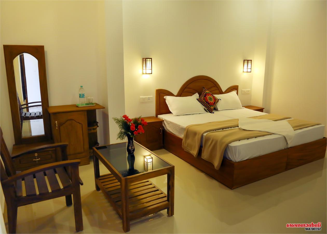 Holiday Villa Текади Екстериор снимка